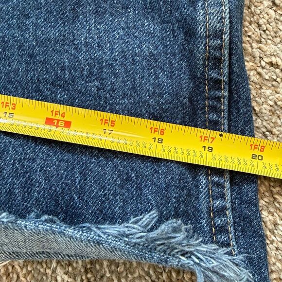 Vintage Wrangler Medium Wash Shorts High Waisted Cutoff 28”-29” - Picture 7 of 7